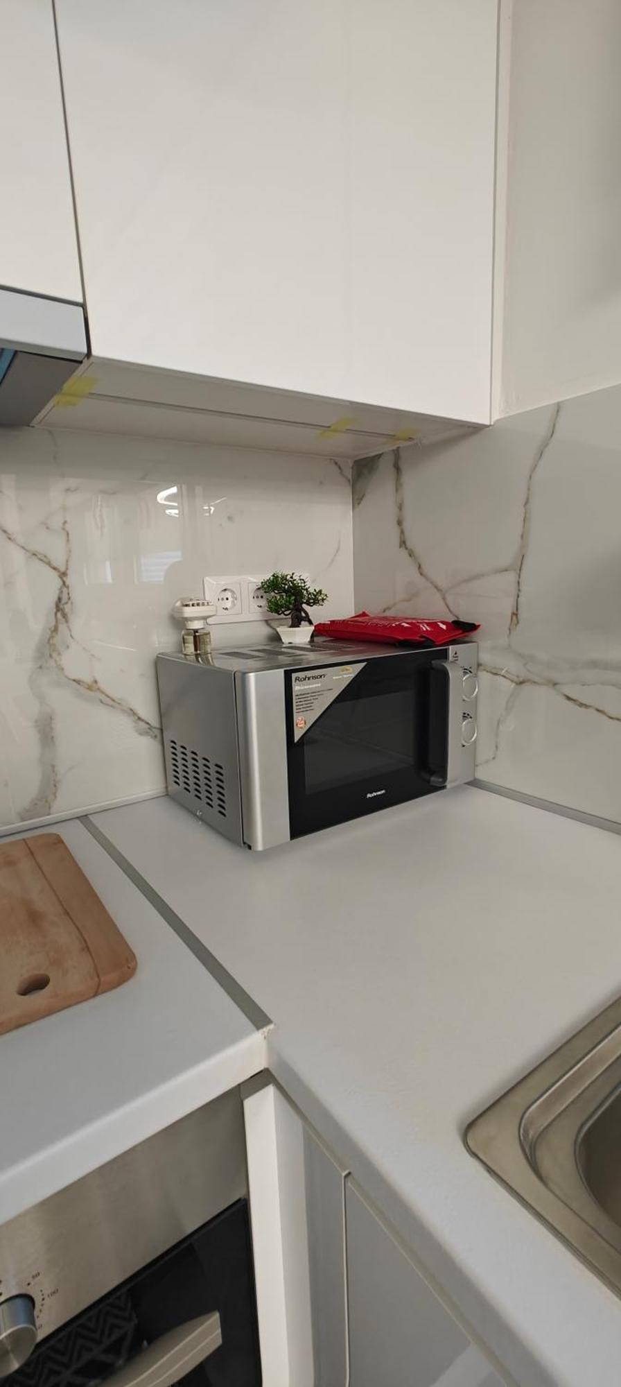 Ina'S Crib Hotel Sindos Ngoại thất bức ảnh