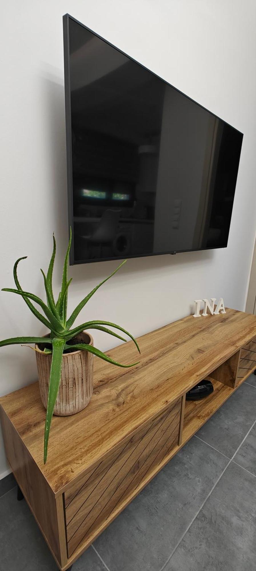 Ina'S Crib Hotel Sindos Ngoại thất bức ảnh